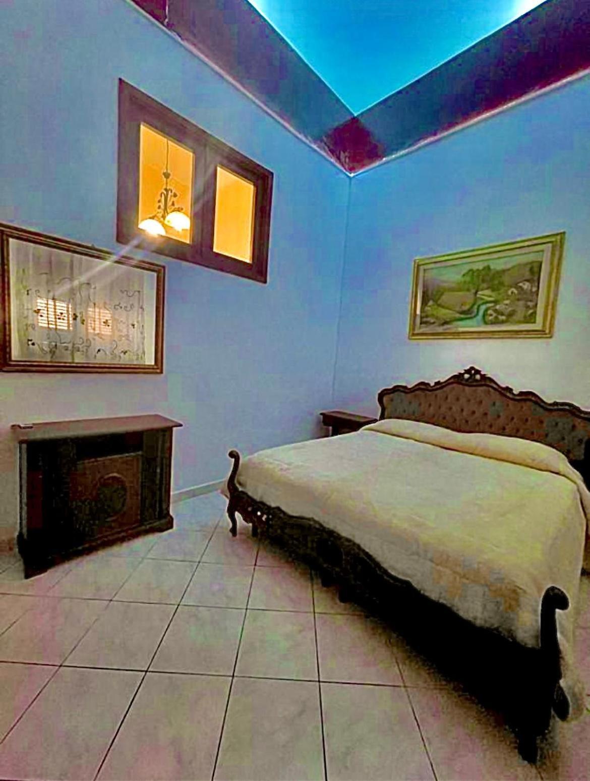 Apartamento Palazzo Barone Muzio Palermo Exterior foto