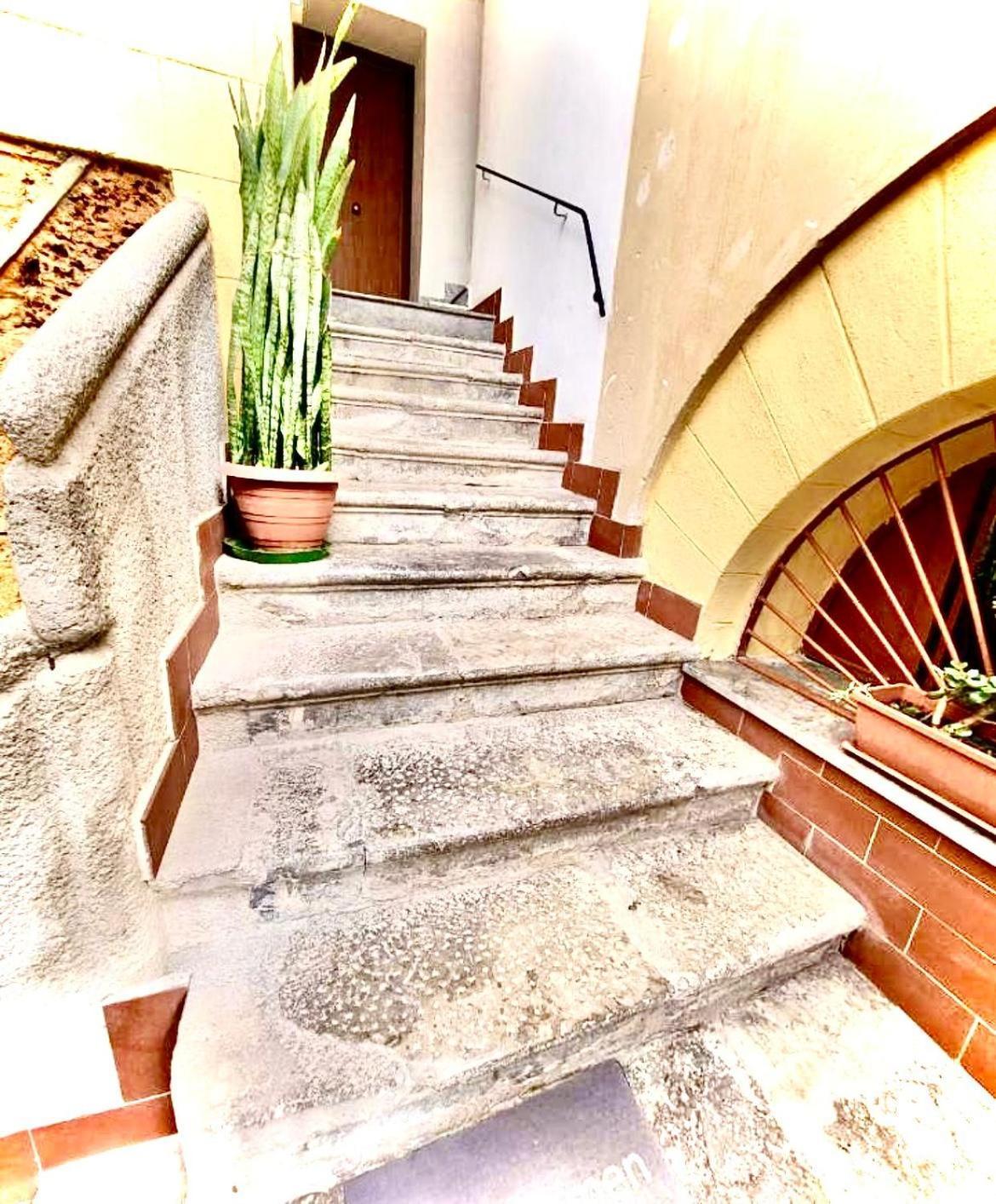 Apartamento Palazzo Barone Muzio Palermo Exterior foto